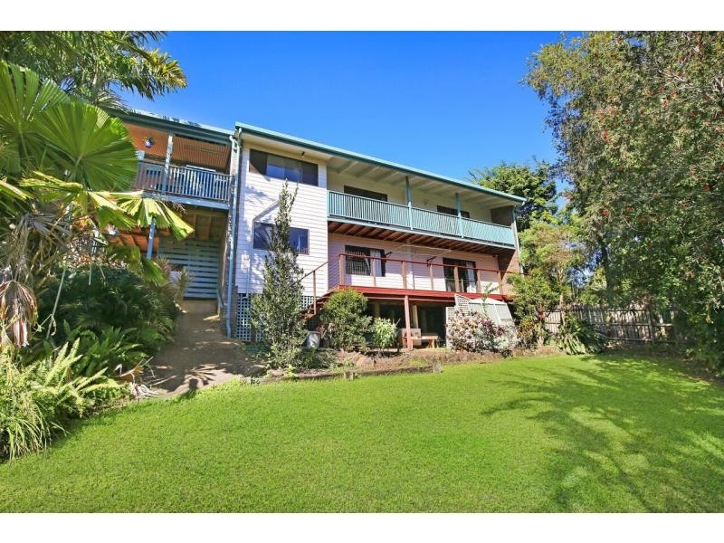 13 Canmaroo Avenue, Nambour QLD 4560