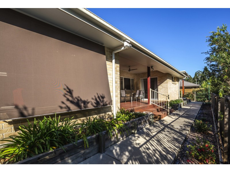 8 Wallace Close, Coes Creek QLD 4560