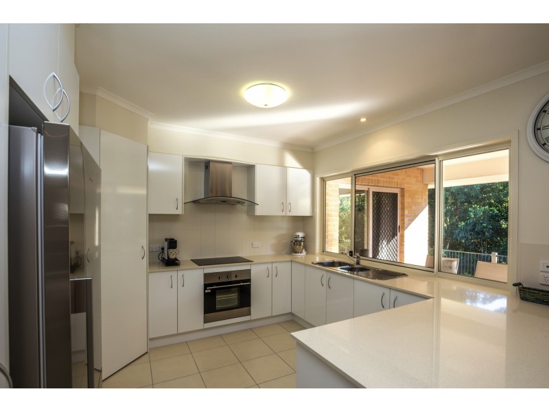 8 Wallace Close, Coes Creek QLD 4560