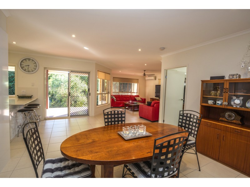 8 Wallace Close, Coes Creek QLD 4560