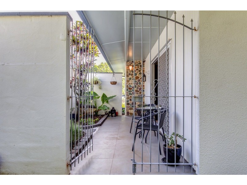 2 Erbacher Rd, Nambour QLD 4560