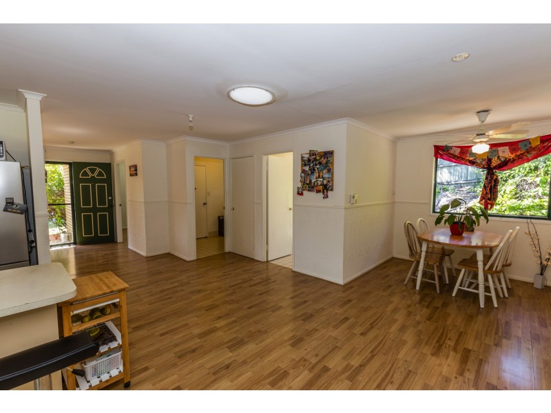 63 Cooloolabin Rd, Yandina QLD 4561