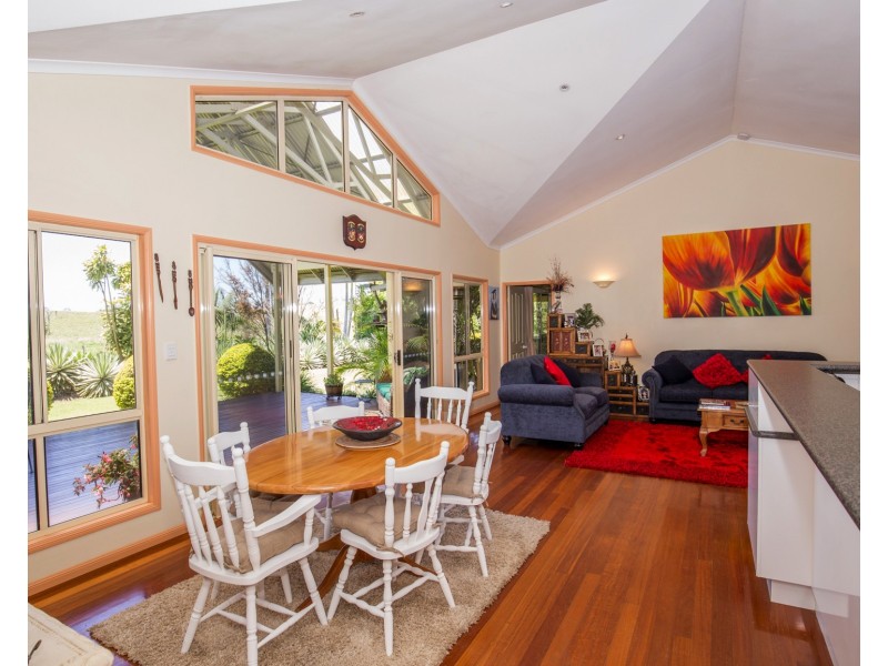 18 Goodey Way, Kureelpa QLD 4560