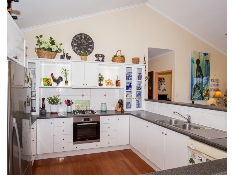 18 Goodey Way, Kureelpa QLD 4560