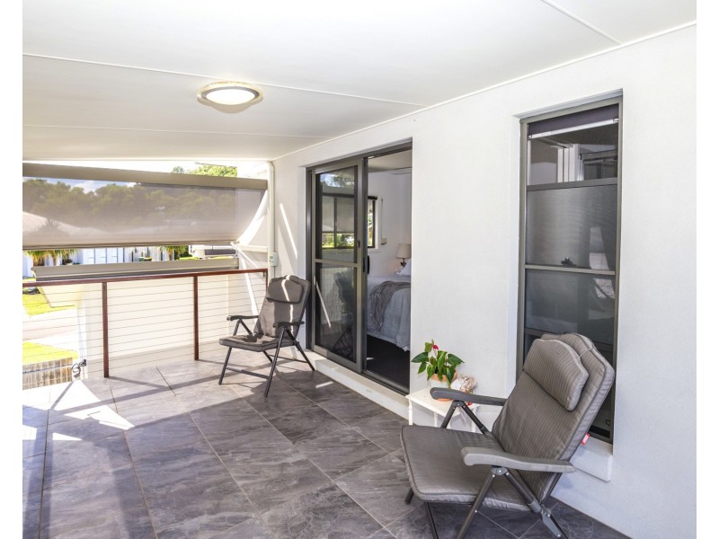 1/4 Ginger Bell Ave, Bli Bli QLD 4560