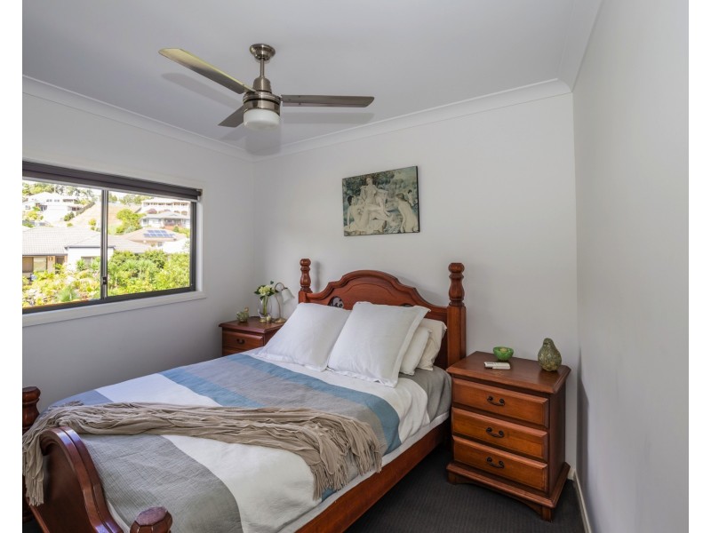1/4 Ginger Bell Ave, Bli Bli QLD 4560