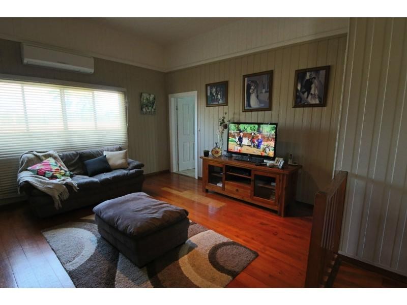 11 CAMERON Street, Ayr QLD 4807