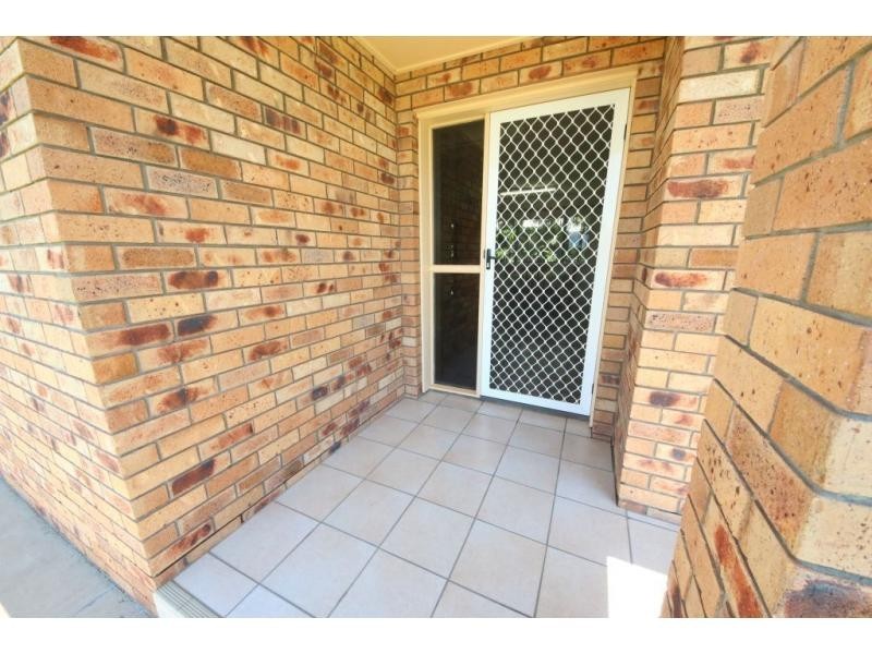 14 GAINSBOROUGH Drive, Ayr QLD 4807
