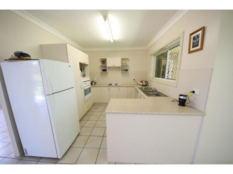 14 GAINSBOROUGH Drive, Ayr QLD 4807