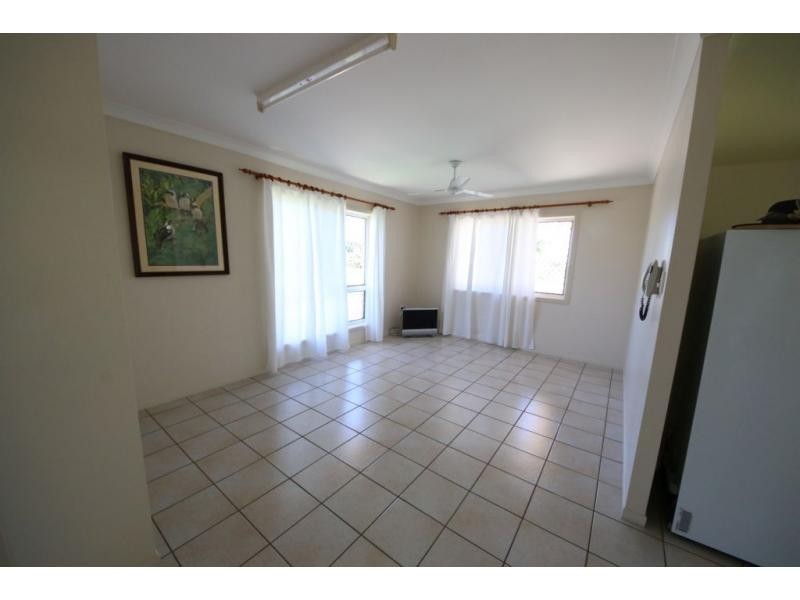 14 GAINSBOROUGH Drive, Ayr QLD 4807