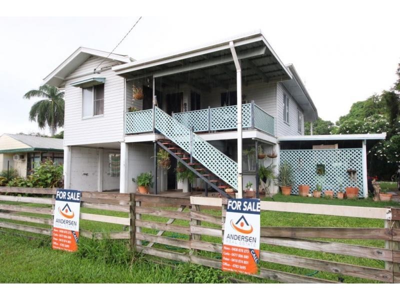 10 NINTH Street, Home Hill QLD 4806