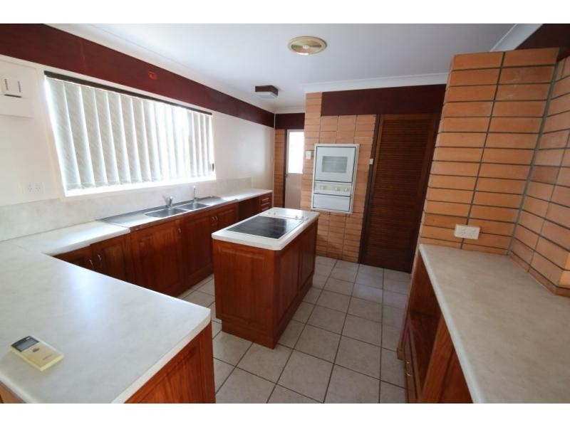 14 HAYES Street, Ayr QLD 4807
