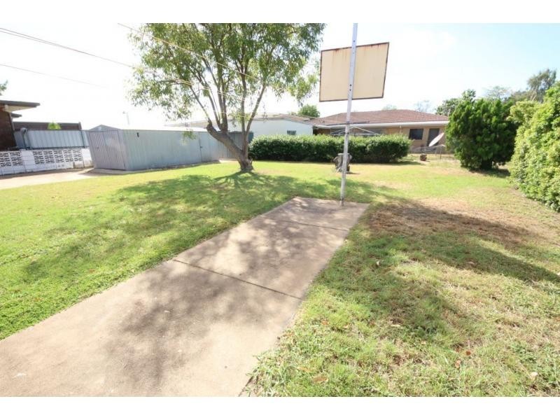 14 HAYES Street, Ayr QLD 4807