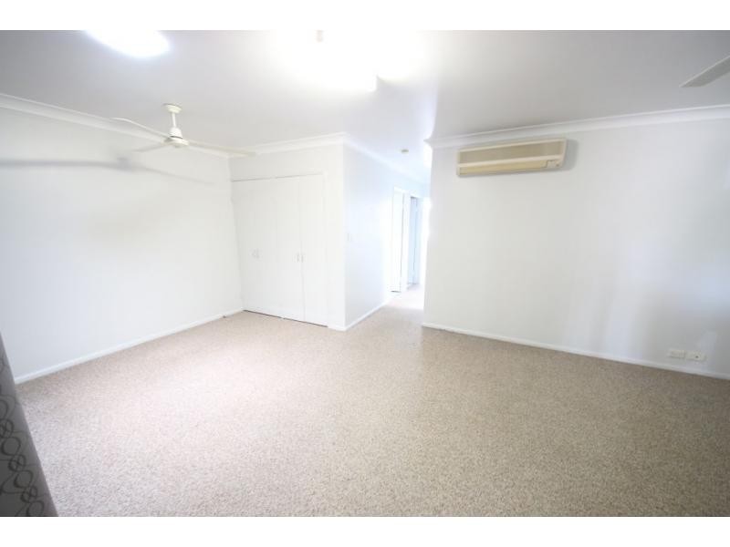 Unit 4/8 GEORGE Street, Ayr QLD 4807