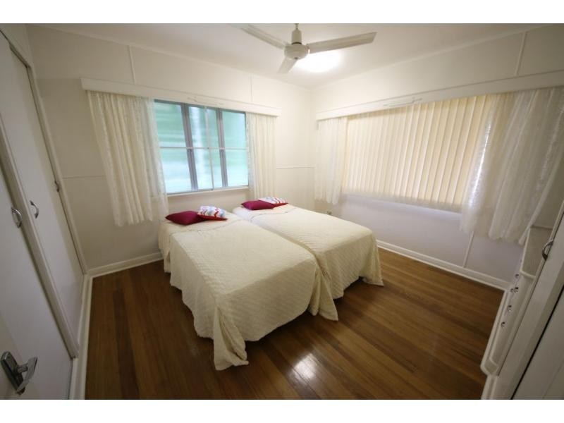 50 EIGHTH Street, Home Hill QLD 4806