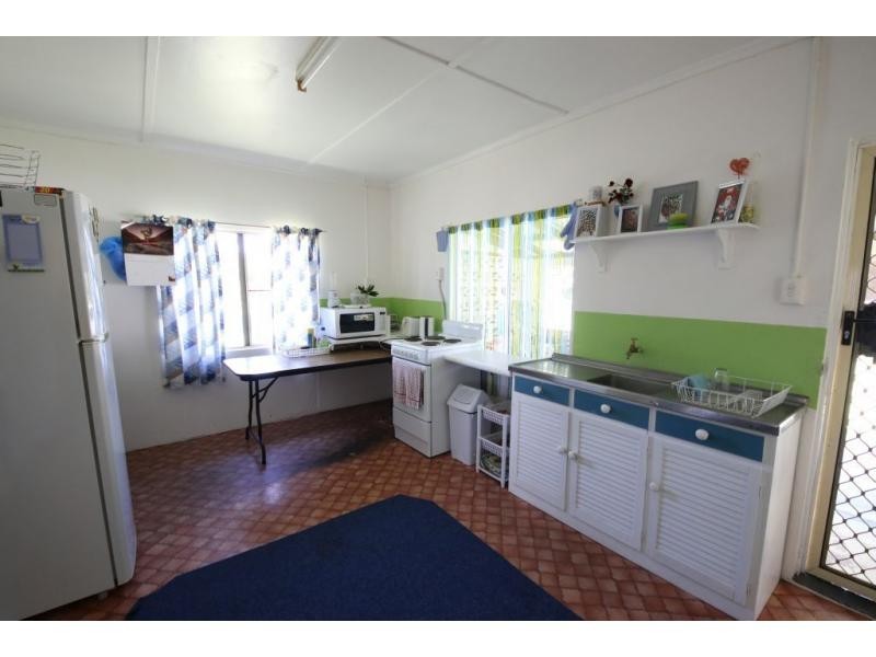 85 SEVENTEENTH Street, Home Hill QLD 4806