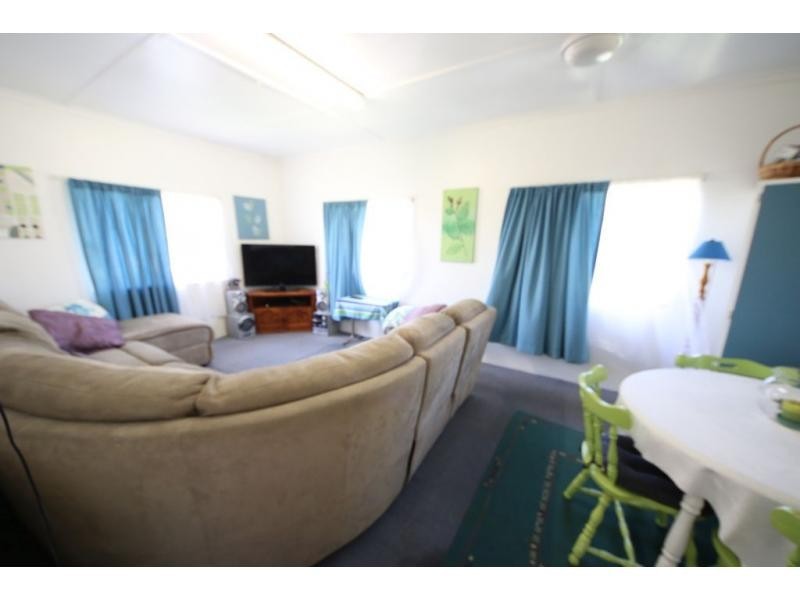 85 SEVENTEENTH Street, Home Hill QLD 4806