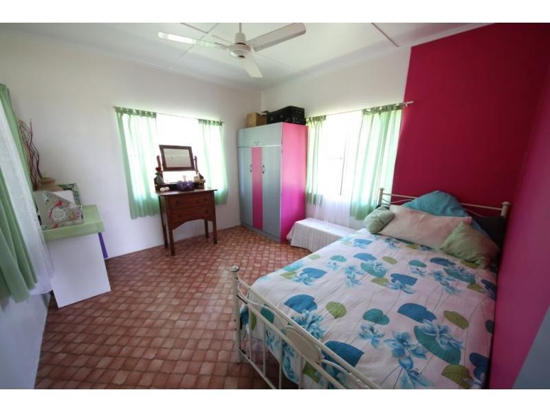 85 SEVENTEENTH Street, Home Hill QLD 4806