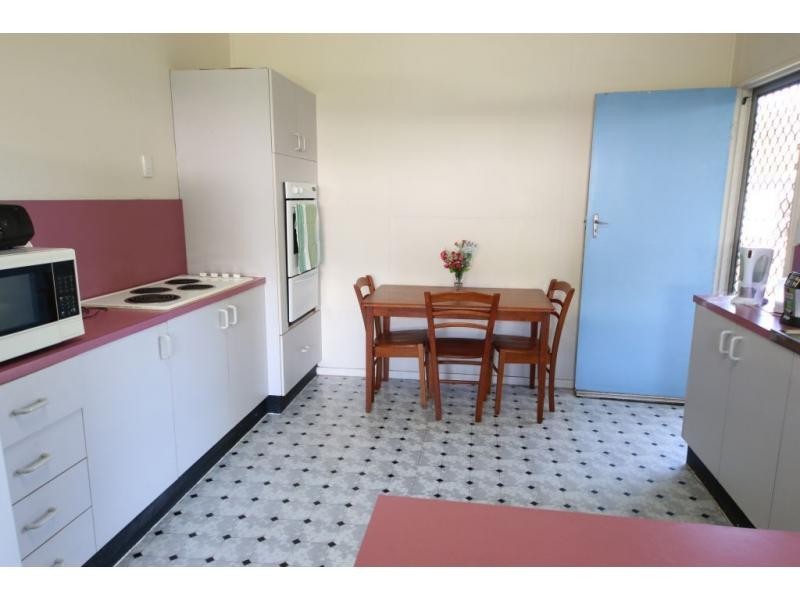 85 SEVENTEENTH Street, Home Hill QLD 4806