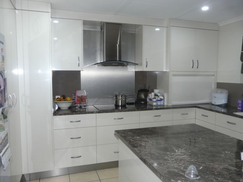 16 SEARLE Court, Ayr QLD 4807