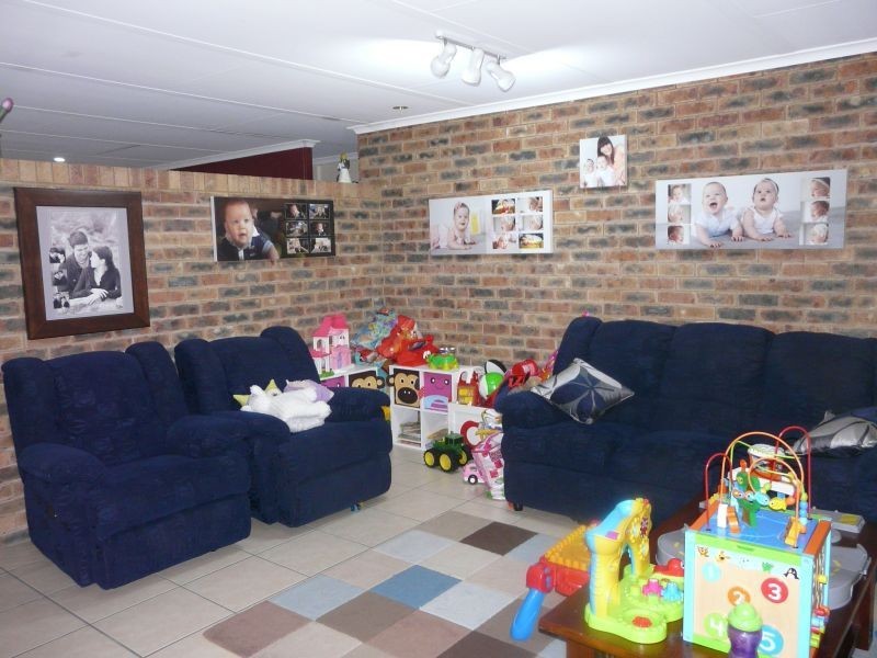16 SEARLE Court, Ayr QLD 4807