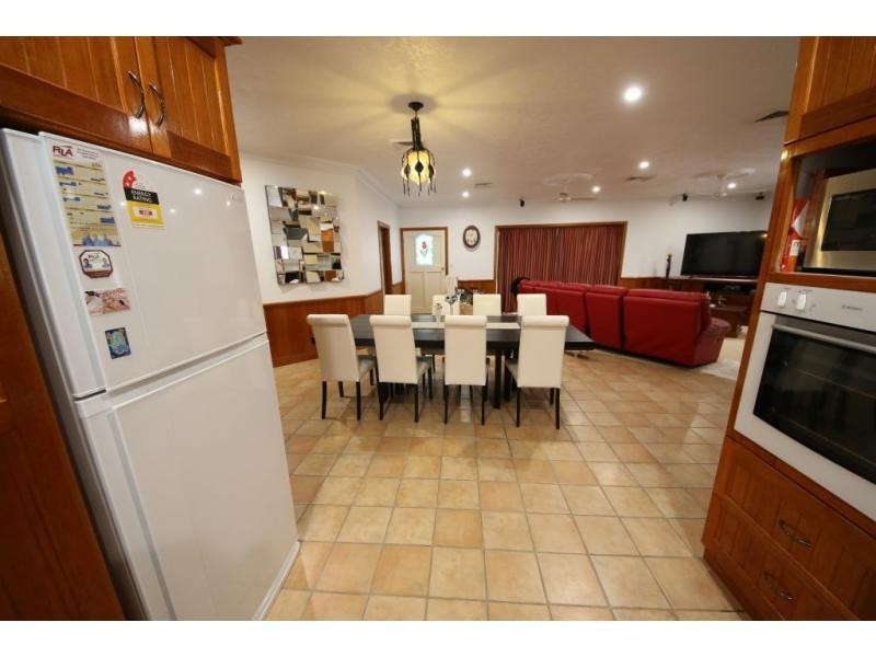 12 HILLCREST Place, Ayr QLD 4807