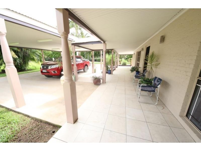 12 HILLCREST Place, Ayr QLD 4807