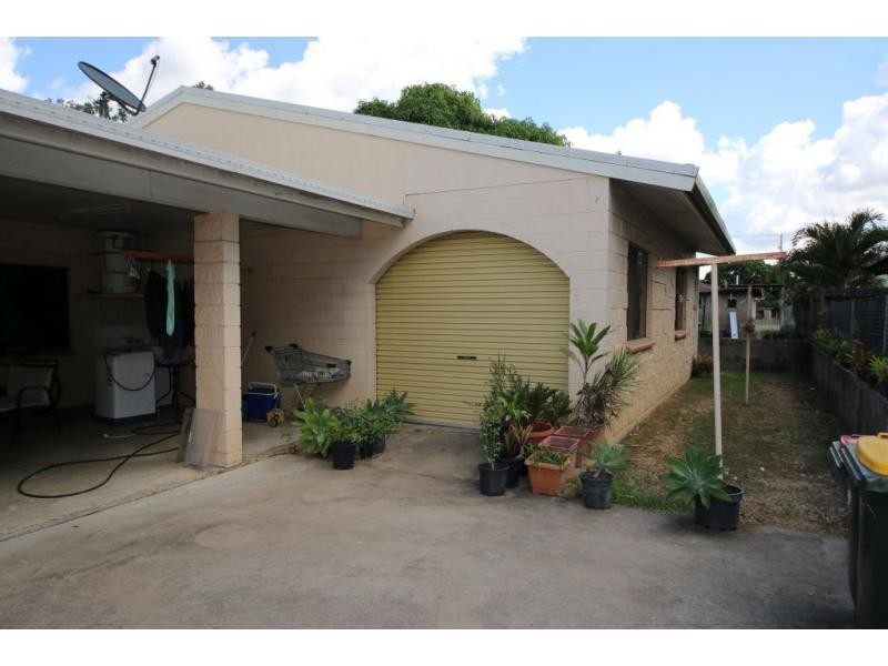 Unit 4 & 5/25 QUEEN Street, Ayr QLD 4807
