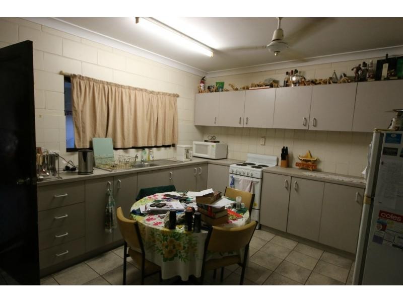 Unit 4 & 5/25 QUEEN Street, Ayr QLD 4807