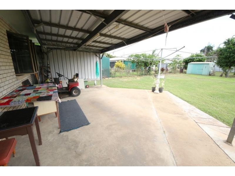 76 TENTH Street, Home Hill QLD 4806