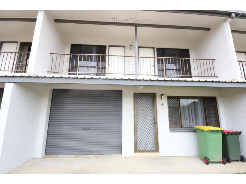 4/37-39 CHIPPENDALE Street, Ayr QLD 4807