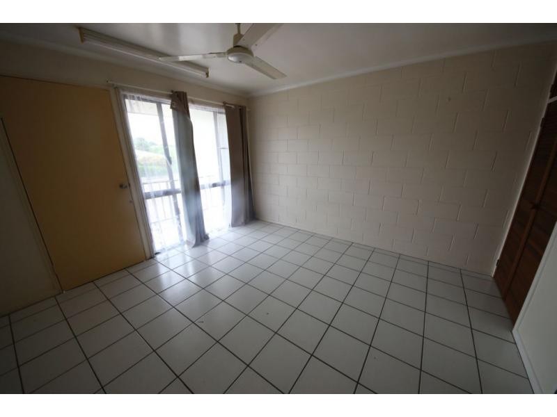 4/37-39 CHIPPENDALE Street, Ayr QLD 4807