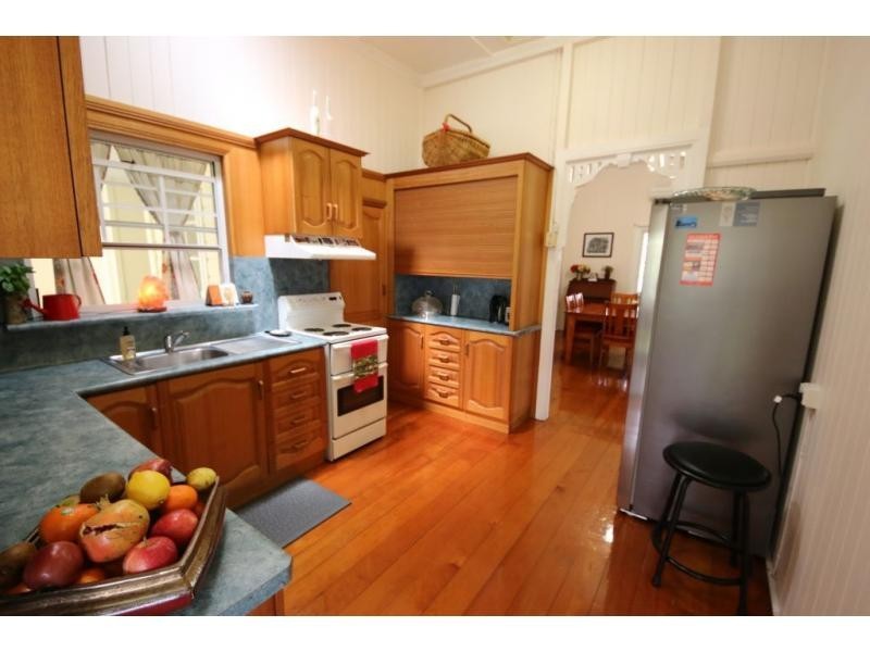 158-160 CAMERON Street, Ayr QLD 4807