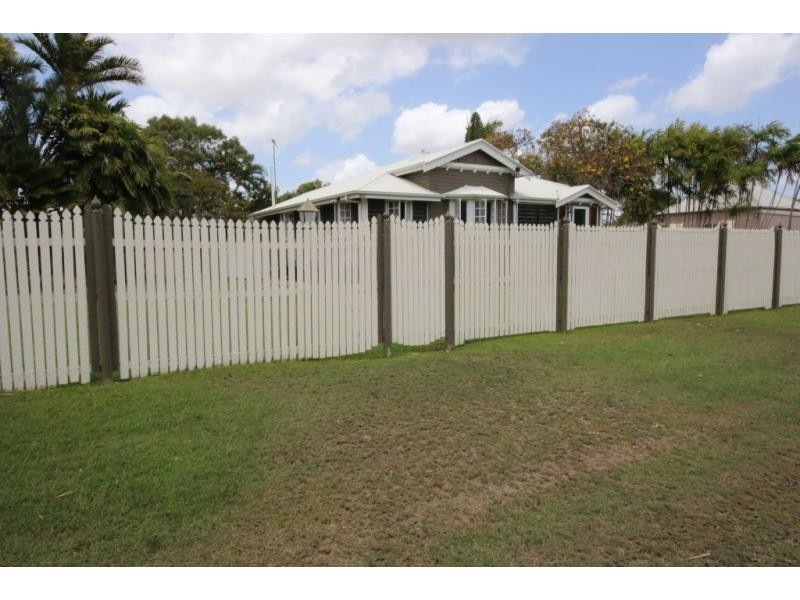 158-160 CAMERON Street, Ayr QLD 4807