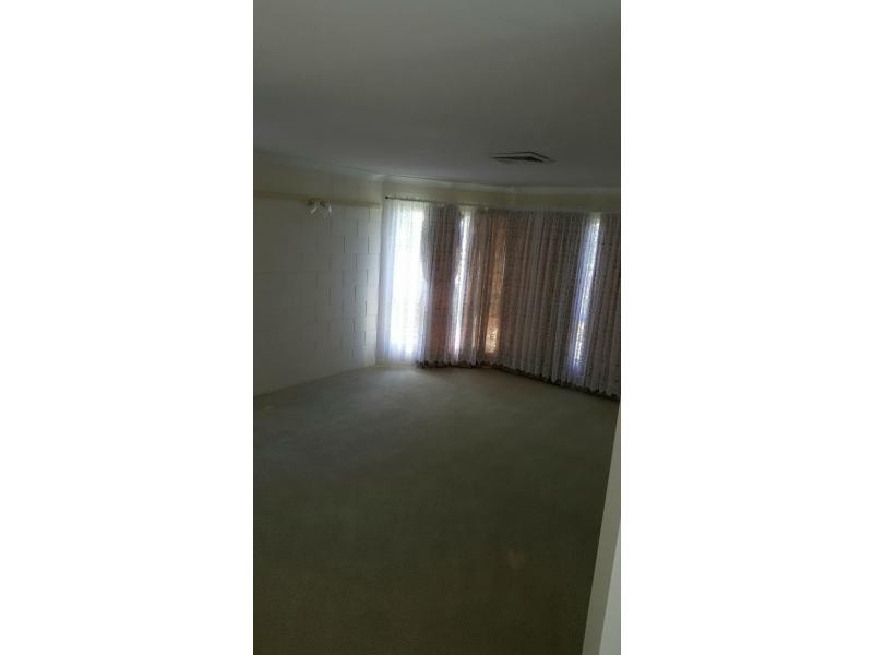 47 Laurence Crescent, Ayr QLD 4807