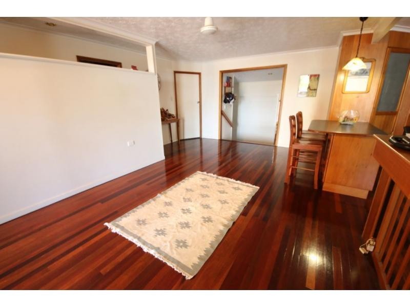 3 FOURTH Avenue, Home Hill QLD 4806