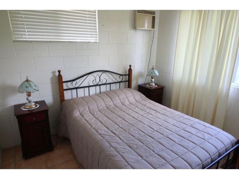 9 MCINTYRE Place, Ayr QLD 4807