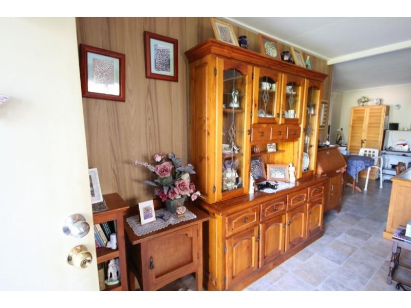 1 & 2 11 WICKHAM Street, Ayr QLD 4807