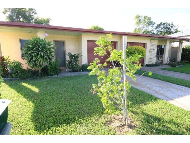 1 & 2 11 WICKHAM Street, Ayr QLD 4807