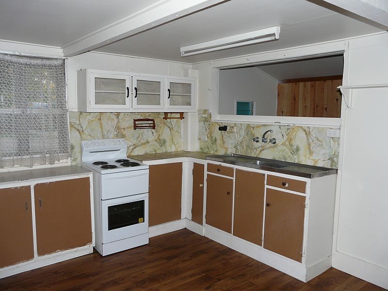 53 SANDOWNS Street, Alva QLD 4807