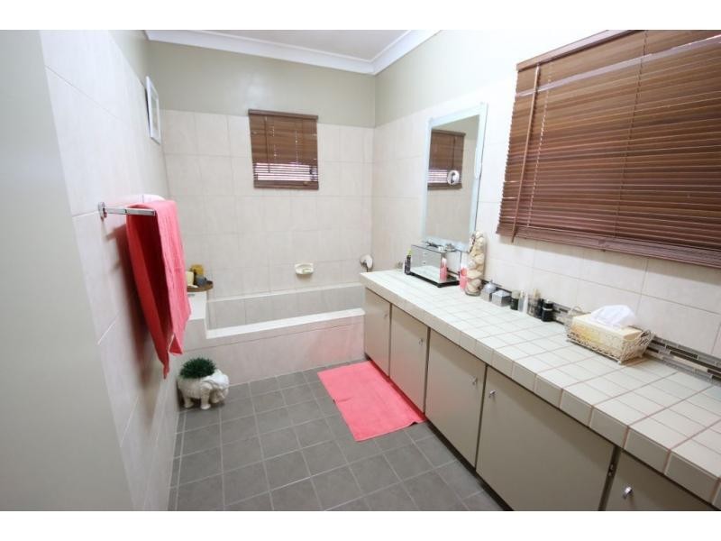 132 MOUNT KELLY Drive, Mount Kelly QLD 4807