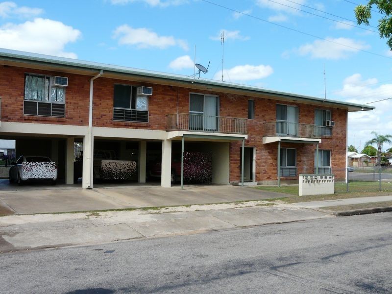 1-6/111 YOUNG Street, Ayr QLD 4807