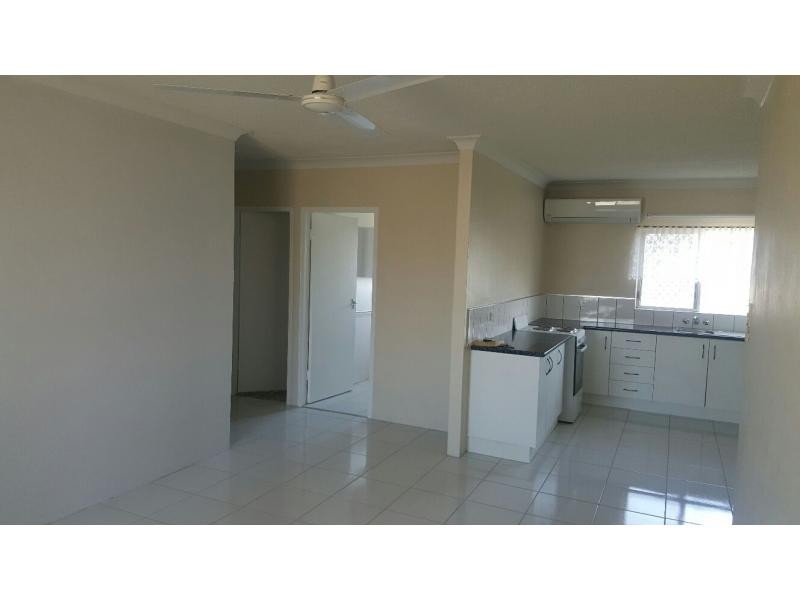 1-6/111 YOUNG Street, Ayr QLD 4807