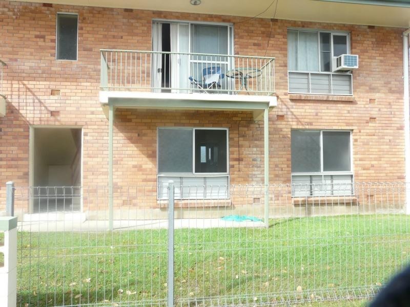 1-6/111 YOUNG Street, Ayr QLD 4807