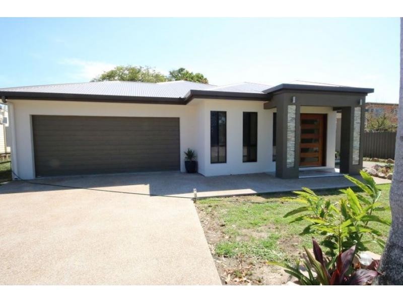 125 MACKENZIE Street, Ayr QLD 4807