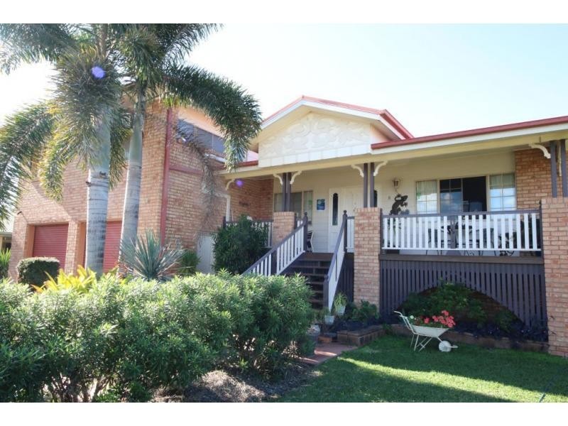 8 MCINTYRE Place, Ayr QLD 4807