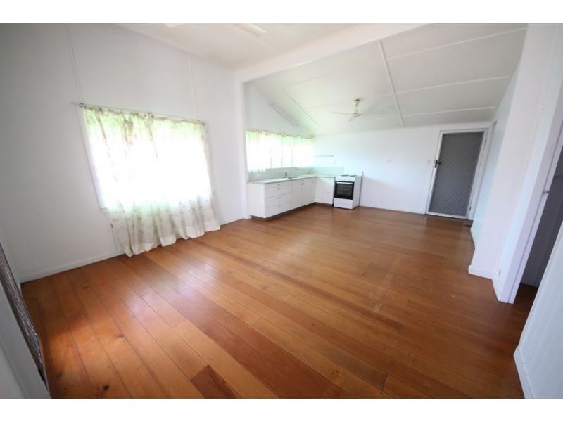 6 WILMINGTON Street, Ayr QLD 4807