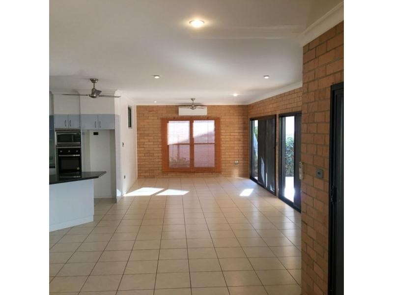 37 PIONEER Drive, Dingo Beach QLD 4800