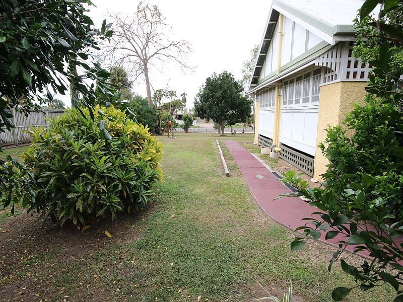 97-99 BURKE Street, Ayr QLD 4807