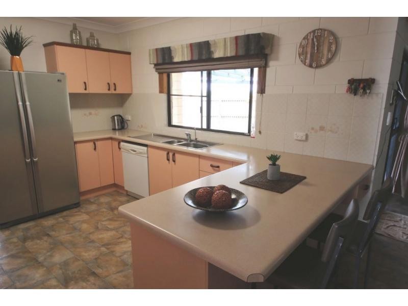 1-3 LARKIN Street, Clare QLD 4807